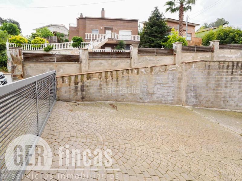 Foto 923bde42-86fd-45cd-b34a-044c24ba6027. Casa con riscaldamento parcheggio in Can Palet de Vista Alegre Terrassa