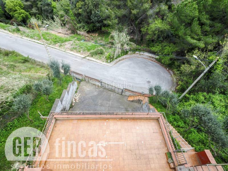 Foto ad08c115-1365-4be2-ab1f-ae3ad7d79f6a. Casa con riscaldamento parcheggio in Can Palet de Vista Alegre Terrassa