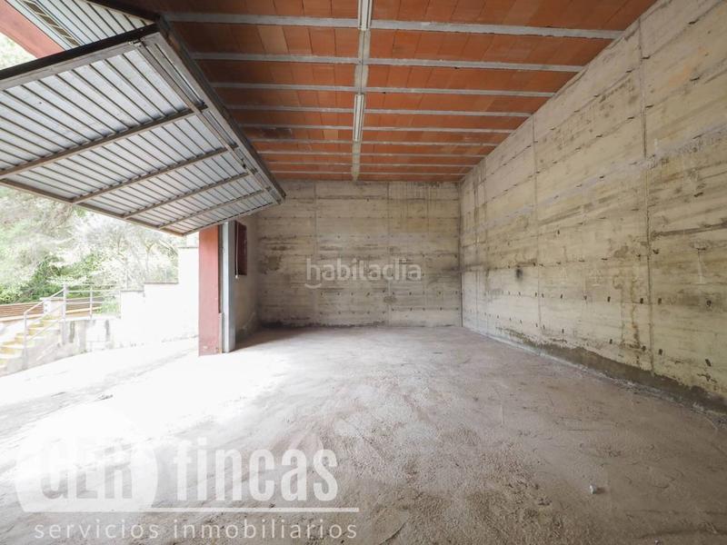 Foto c2a664dc-aa80-4d23-8dec-103bd48e5bf2. Casa con riscaldamento parcheggio in Can Palet de Vista Alegre Terrassa