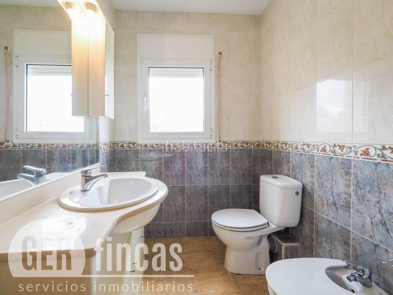 Foto c4a30bc0-2839-4745-90e1-a671085ffc6a. Casa con riscaldamento parcheggio in Can Palet de Vista Alegre Terrassa