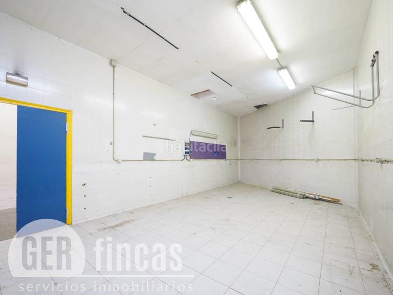 Foto 435b8ac6-425b-4a8c-b845-ed63533d31a0. Local comercial a La Maurina Terrassa
