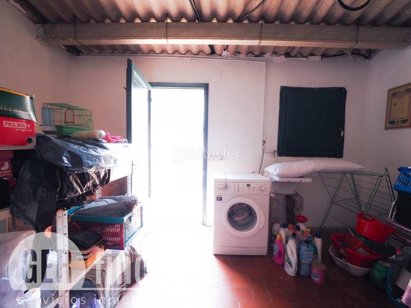 Foto 21af50c6-c7ee-4b17-aa07-afa379564728. Casa  con terraza y garaje en Ca n'Aurell Terrassa