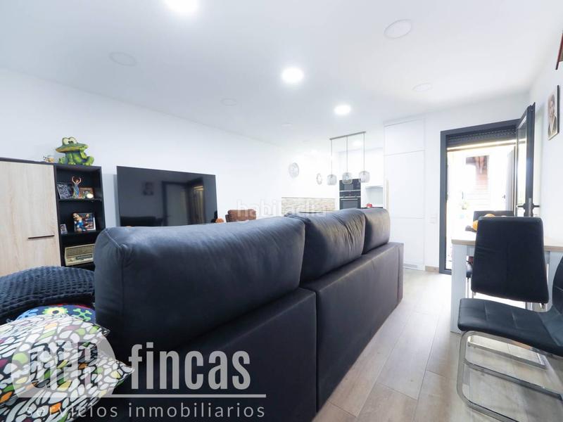 Foto 74c97da4-cbb2-4e91-ba8d-7c01b7d7b12a. Casa  con terraza y garaje en Ca n'Aurell Terrassa