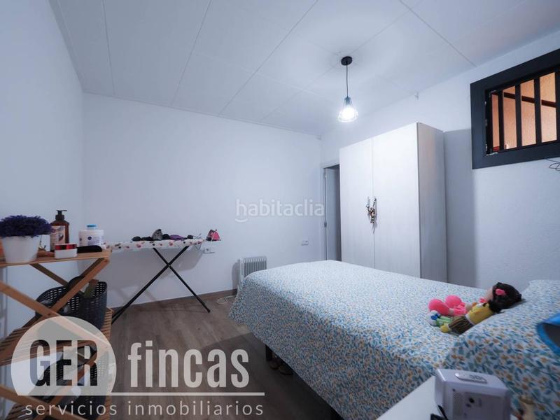 Foto b55ac8f4-ac09-4ac4-8ae2-1655ea636d3e. Casa  con terraza y garaje en Ca n'Aurell Terrassa