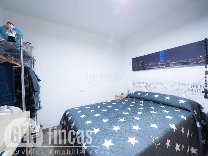 Foto f6fc9ddd-6513-42cb-ad7a-b5af55a8001a. Casa  con terraza y garaje en Ca n'Aurell Terrassa