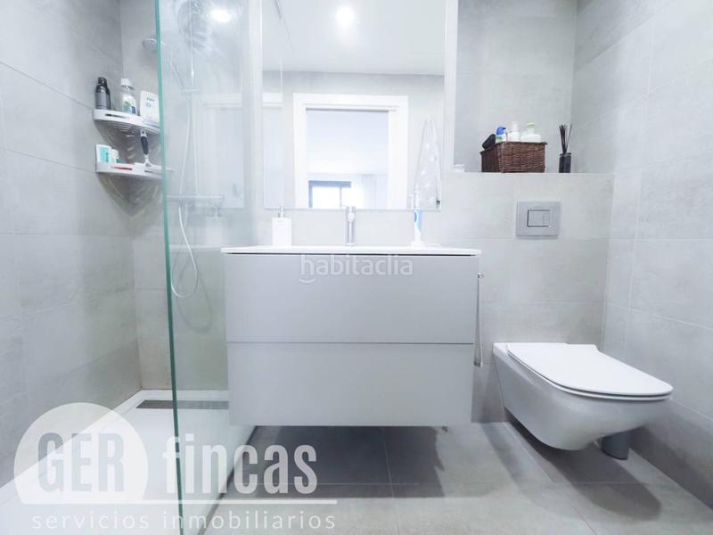 Foto 165e3c28-0328-4d18-9f4f-a698ae7deb04. Piso de diseño con suite, balcón muy moderno en Ca n'Aurell Terrassa