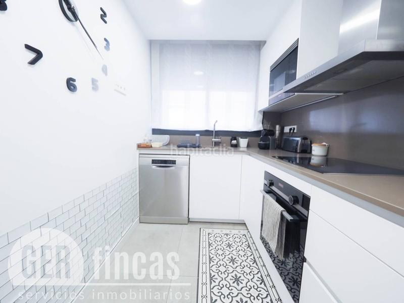 Foto 992acc35-08b4-4b53-a3ad-d0b798aa20d3. Piso de diseño con suite, balcón muy moderno en Ca n'Aurell Terrassa