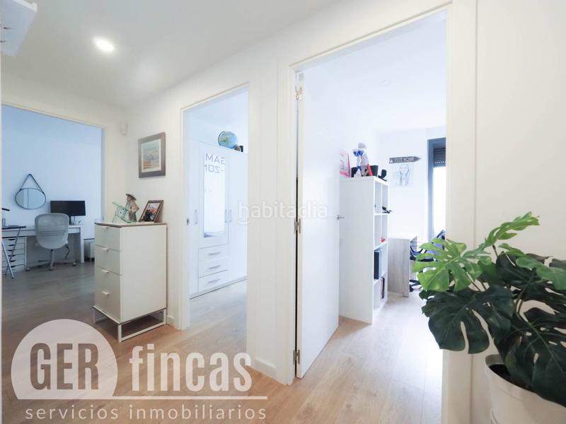 Foto ae28a825-8f7b-497e-826a-99e31baf767c. Piso de diseño con suite, balcón muy moderno en Ca n'Aurell Terrassa