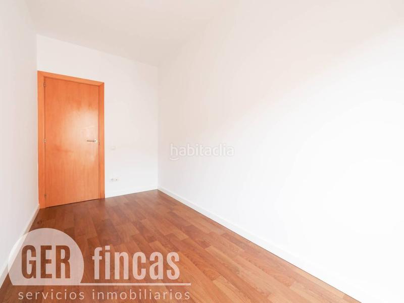 Foto 4bbfb0ba-d1bc-49f2-8f24-aa7879bd54cb. Dúplex invertido con terraza en Les Fonts Terrassa