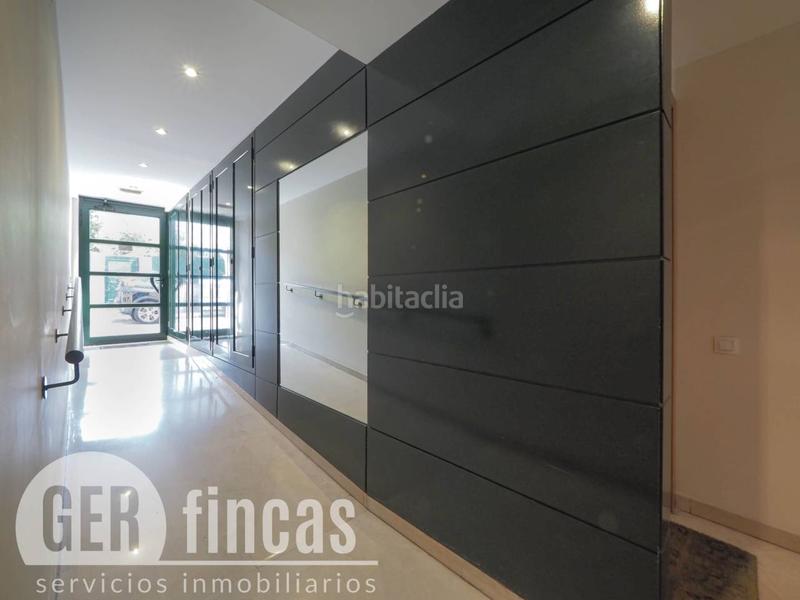 Foto a5d240e6-3b0a-48df-80aa-d5884ad46401. Dúplex invertido con terraza en Les Fonts Terrassa