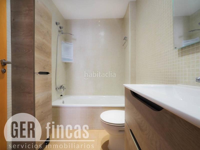 Foto b3aecbca-1469-4cd9-a980-e90beee55a36. Dúplex invertido con terraza en Les Fonts Terrassa