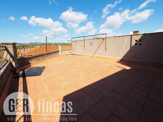 Casa  Trafalgar. Con balcón, dos terrazas, almacén de 192m2 y garaje incluido
