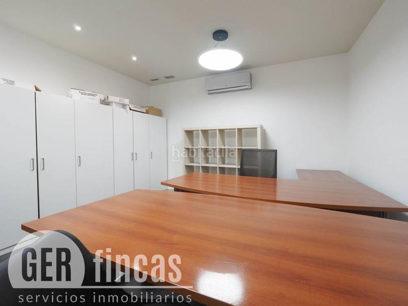 Foto 12fb2bd4-e513-4d25-b0c5-dce7fee6b729. Alquiler oficina reformado ideal para oficinas y despachos en Terrassa