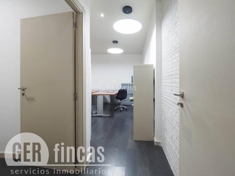 Foto 9578496c-f6c1-4105-9f67-cd4ca49fde12. Location bureau dans Ca n'Aurell Terrassa