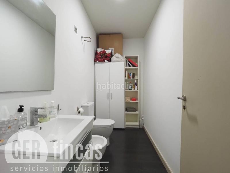 Foto 81fe771e-5d40-4b61-97b6-4b3477f8a849. Rent office space in Ca n'Aurell Terrassa