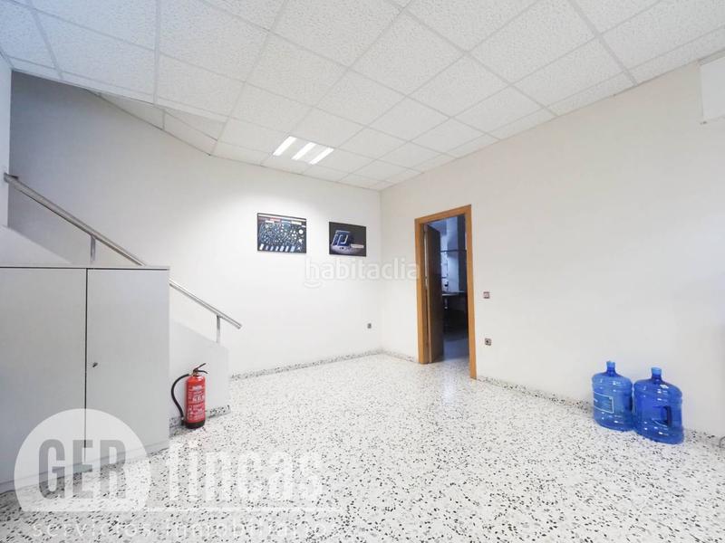 Foto 48e89507-c2ba-4c2e-85bb-587a8c240849. Local commercial dans Ca n'Aurell Terrassa