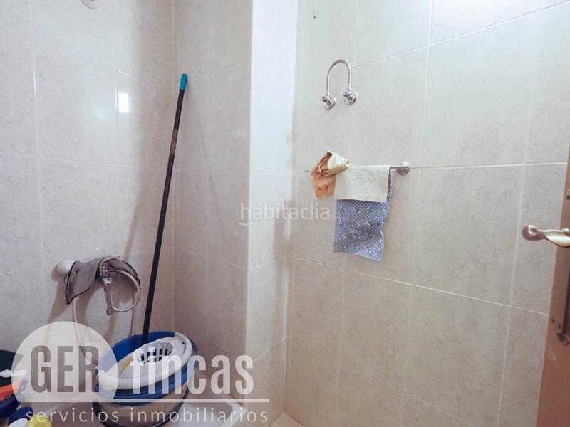 Foto 629d5a40-4c45-4567-9dd9-195c4dc7cbaf. Local commercial dans Ca n'Aurell Terrassa