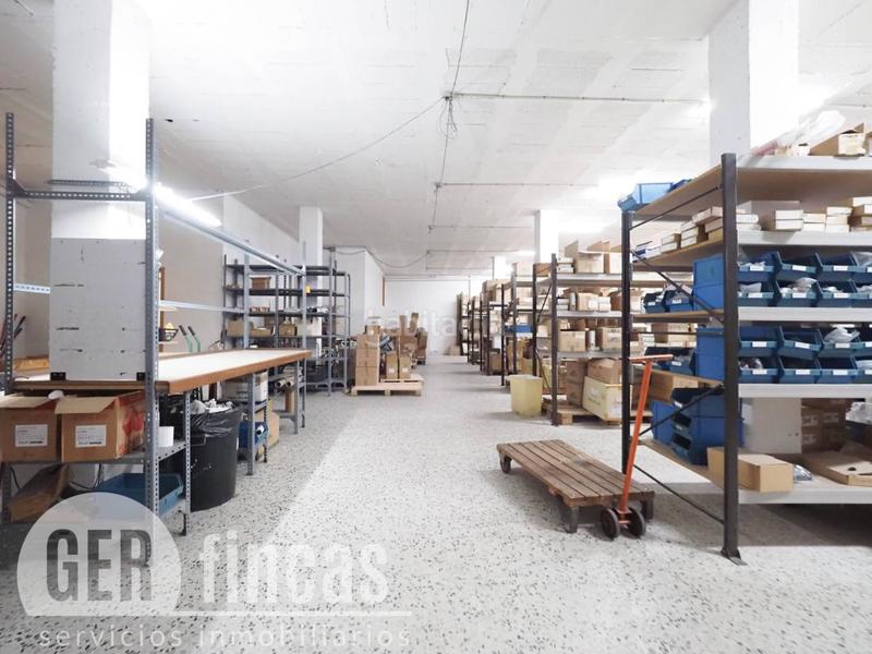 Foto dc75b692-cdee-4a90-a7a8-91ef9a63475c. Local commercial dans Ca n'Aurell Terrassa