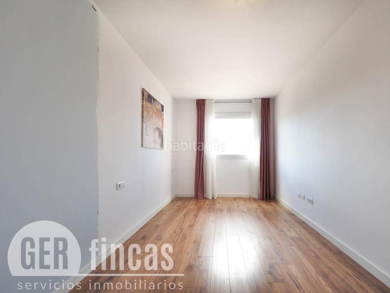 Foto 609be1ae-3d21-4259-9492-2122ce1c5060. Pis amb calefacció aparcament a La Maurina Terrassa