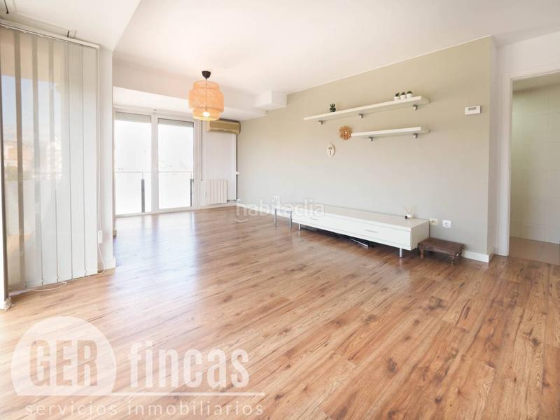 Foto 8779647f-981d-46ab-bb13-24f21acbdea0. Pis amb calefacció aparcament a La Maurina Terrassa