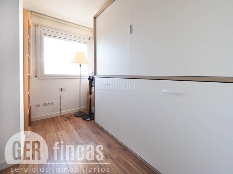 Foto d3b35d24-2158-4352-86cc-0571692df43b. Pis amb calefacció aparcament a La Maurina Terrassa