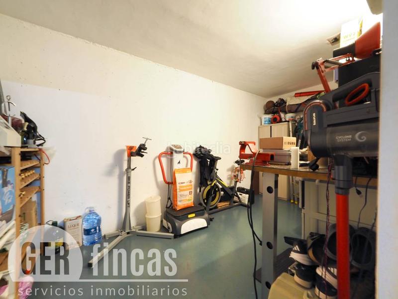 Foto 0f789f73-ce8f-42cb-b4d2-a8d72b8a2f52. Casa con piscina propia, patio, terraza, y garaje en Terrassa