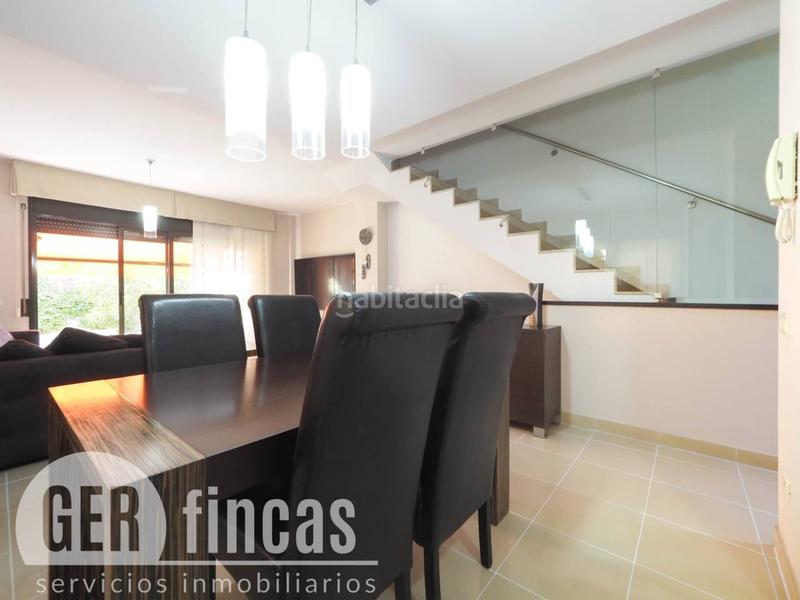 Foto 7ee0ea90-0f9e-426a-aed9-179ed25cfb6e. Casa con piscina propia, patio, terraza, y garaje en Terrassa