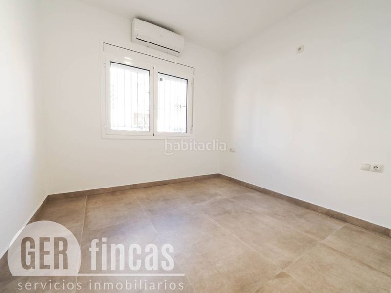 Foto 8f2bd328-8b93-4de7-9d01-65c71789dd0a. Pis a Poble Nou Terrassa