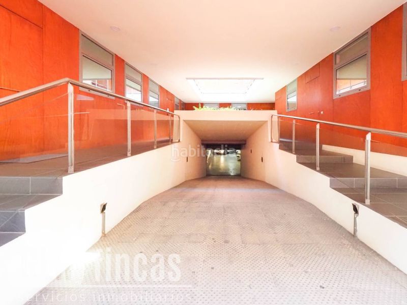 Foto 71ac87f4-f4a4-427b-a42b-77d3a529b459. Dúplex amb calefacció aparcament a Barri del Centre Terrassa