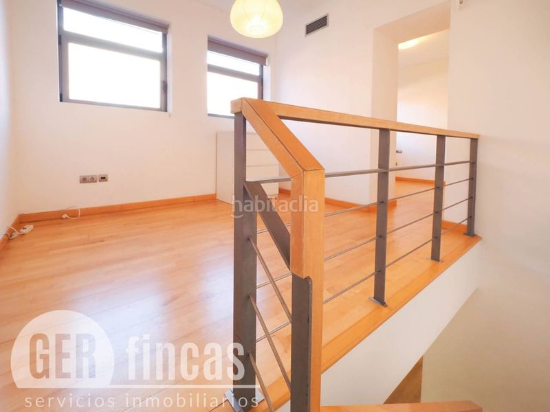 Foto 7e95addf-7b70-486d-a02f-aee0d75894c8. Dúplex amb calefacció aparcament a Barri del Centre Terrassa