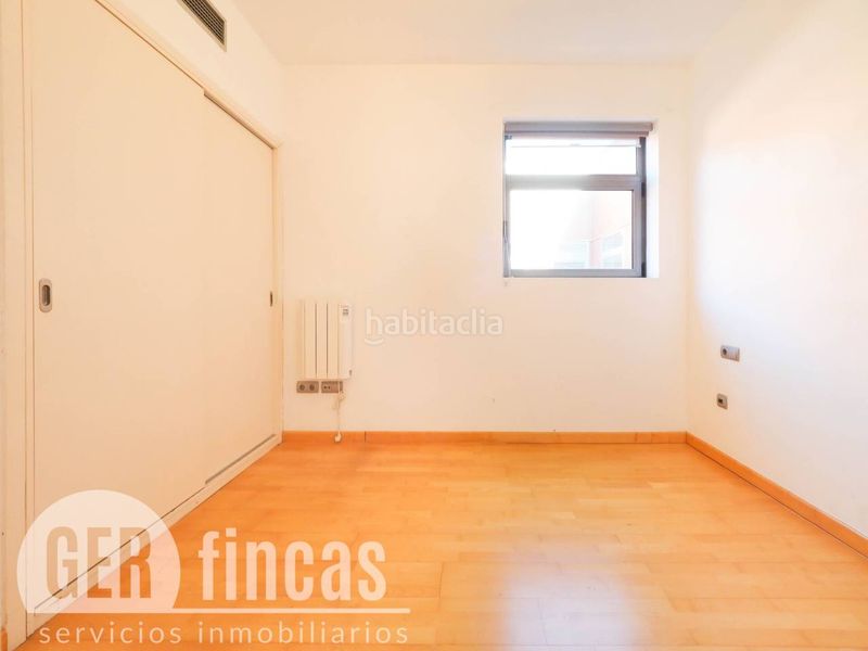 Foto 90adfad0-9bf1-49ae-8f18-a41482ecb97d. Dúplex amb calefacció aparcament a Barri del Centre Terrassa