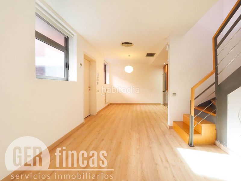 Foto a4f71cf3-08f9-4cf3-8079-59f015f28bb4. Dúplex amb calefacció aparcament a Barri del Centre Terrassa