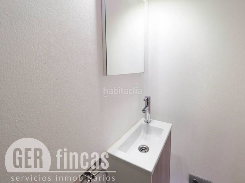 Foto e5b3907d-d7c2-4443-89a2-8a36e36e4889. Dúplex amb calefacció aparcament a Barri del Centre Terrassa