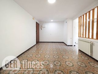 Flat  Calle palma. Muy bien conservado, muy luminoso