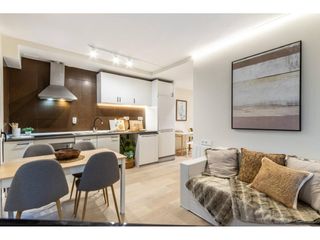 Etagenwohnung  Calle comerç. Luminoso en el centro