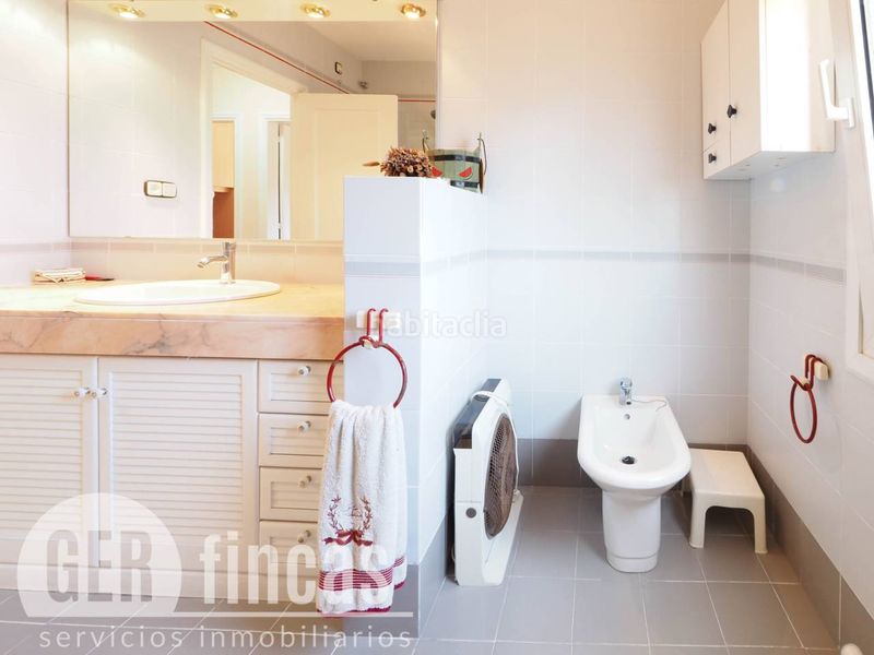 Foto 25aaf1d8-2a3b-4a8e-8548-27448c0d8fad. Casa amb calefacció aparcament piscina a Matadepera