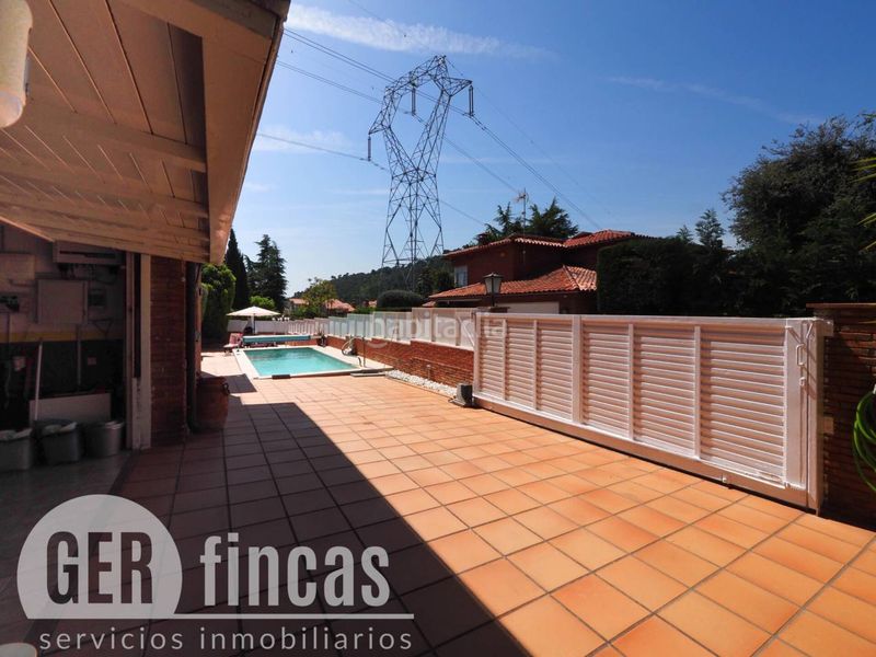 Foto 3843bef8-e9aa-48c3-bbb1-825711361c30. Casa amb calefacció aparcament piscina a Matadepera