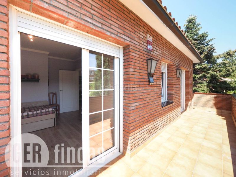 Foto 66c545c5-072d-48b8-ade6-1e83957bda75. Casa amb calefacció aparcament piscina a Matadepera