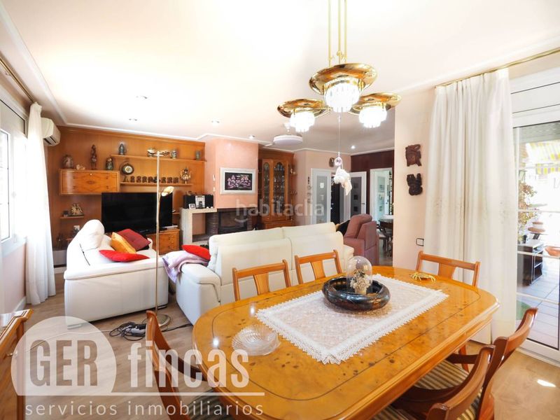 Foto 7675514e-b15d-43a9-baf3-140d819b5e81. Casa amb calefacció aparcament piscina a Matadepera