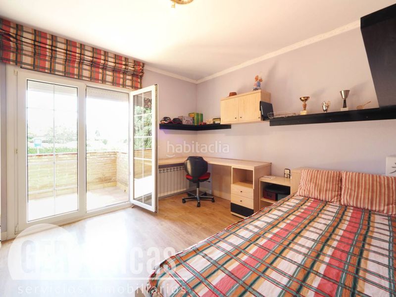 Foto 8d5f7b29-9f31-4e1a-a3a2-e9936bd3b3a3. Casa amb calefacció aparcament piscina a Matadepera