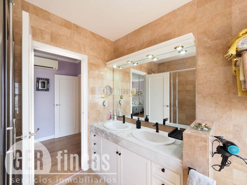 Foto a8121221-7270-4ef5-a5ca-f331ba097565. Casa amb calefacció aparcament piscina a Matadepera