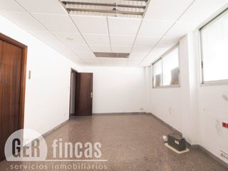 Local Comercial a Rambla Egara