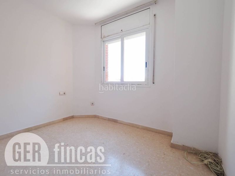 Foto f59e792d-8dde-45a0-92d6-1dc8219ecb9d. Pis a San Pere Terrassa