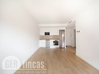 Location Appartement  Calle doctor pearson. Con piscina comunitaria