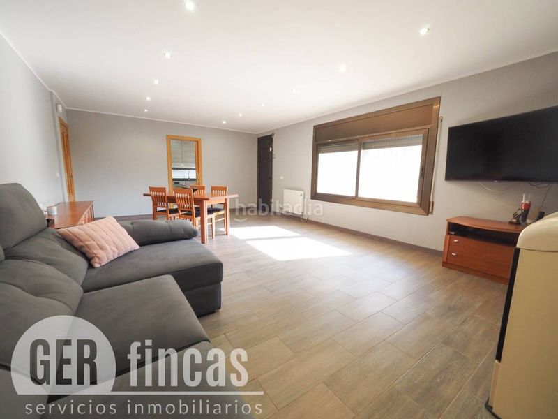 Foto 50723a75-1a34-4456-8e49-627f768903ae. Casa amb calefacció aparcament a Can Palet de Vista Alegre Terrassa
