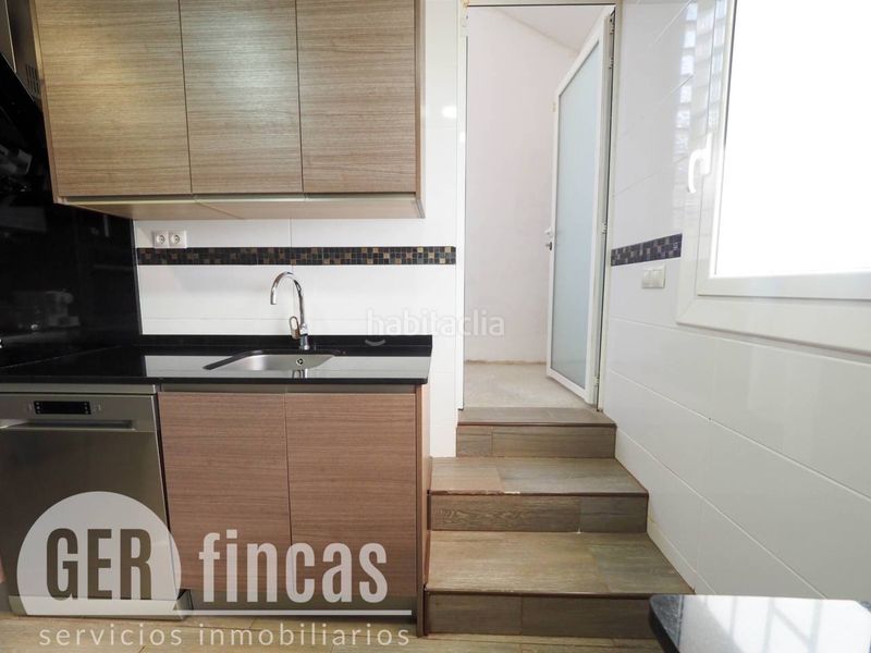 Foto 5492f41a-a0bd-47b6-b1c9-57387258b6b8. Casa amb calefacció aparcament a Can Palet de Vista Alegre Terrassa