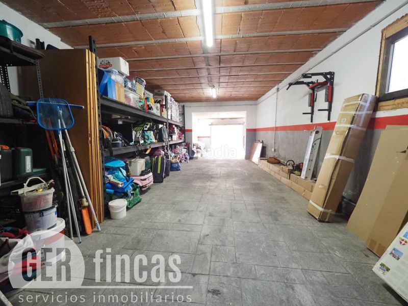 Foto 930ea449-7541-4435-809a-ce59e1b92049. Casa amb calefacció aparcament a Can Palet de Vista Alegre Terrassa