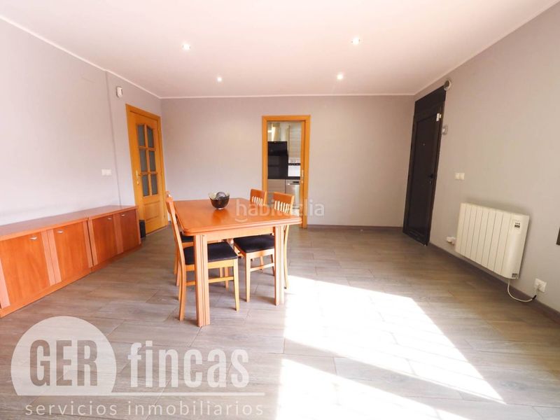 Foto d48cc747-93ae-4583-a6bd-2fd720b2c38e. Casa amb calefacció aparcament a Can Palet de Vista Alegre Terrassa