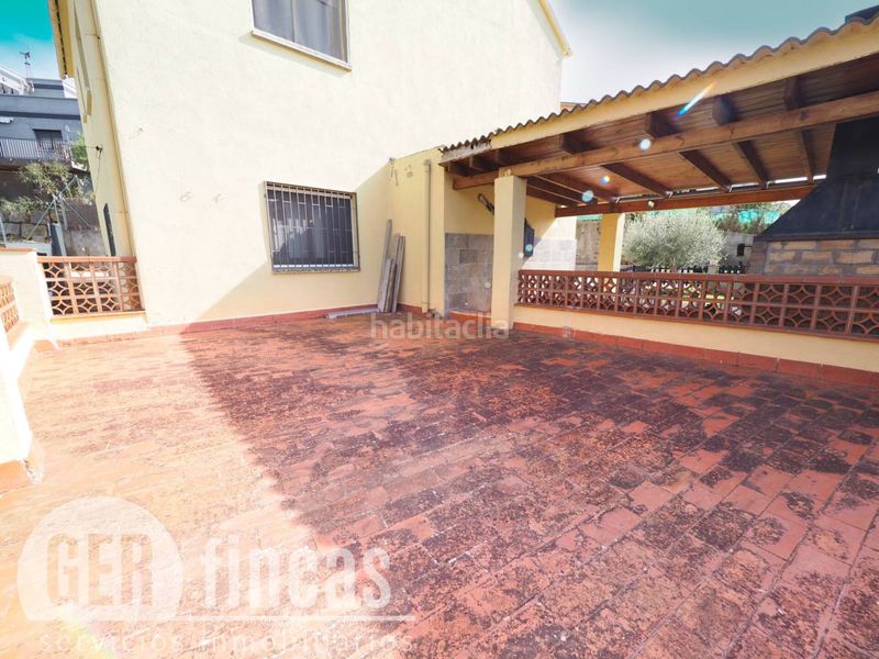 Foto f7c5af44-c667-40c8-9a90-579358ee447e. Casa amb calefacció aparcament a Can Palet de Vista Alegre Terrassa