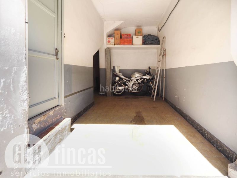 Foto f7561bdf-b8cd-492a-ab44-6367ee014595. Pis amb calefacció aparcament a Ca n'Aurell Terrassa